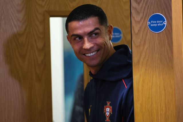 Cristiano Ronaldo à entrada para a conferência de imprensa