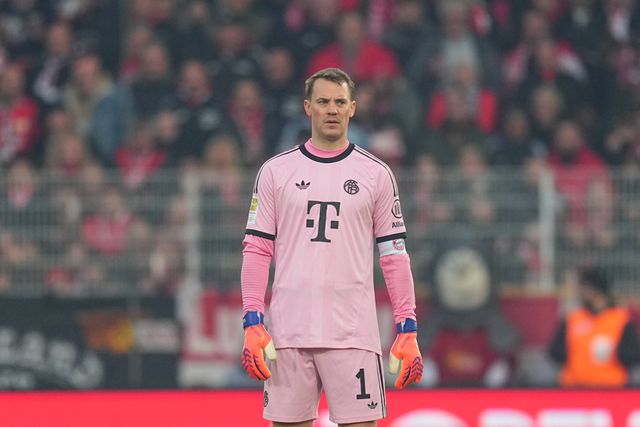 Manuel Neuer soma 575 jogos pelo gigante bávaro
