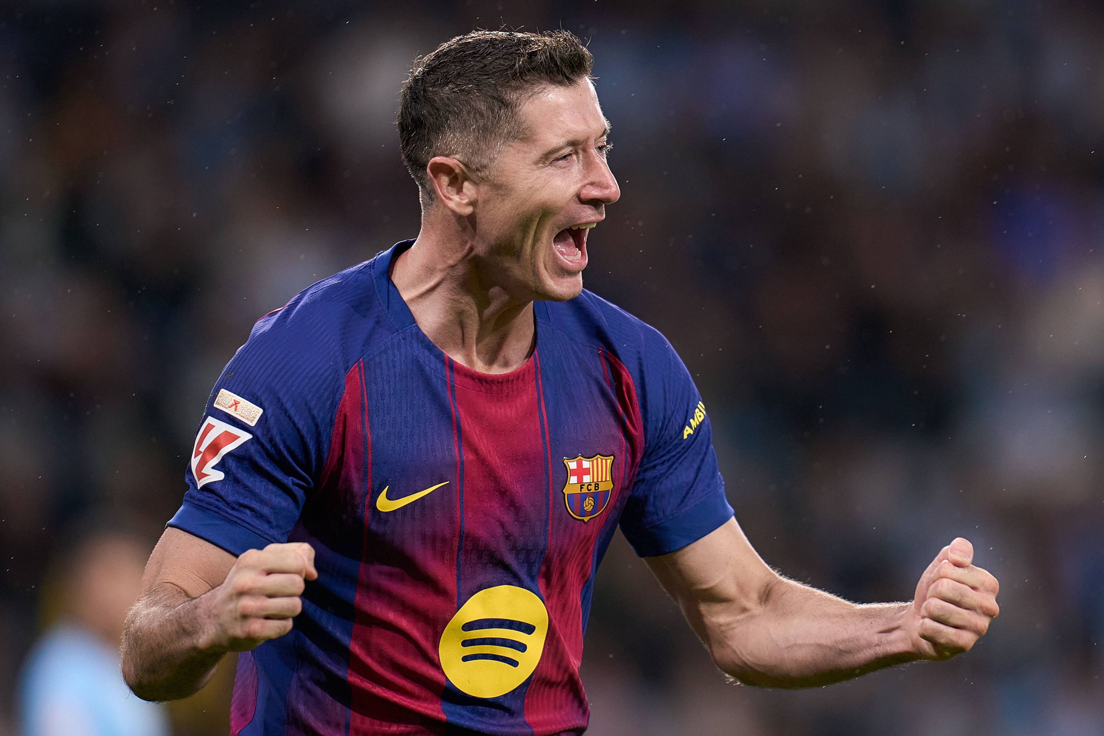 Lewandowski termina contrato com o Barcelona no verão