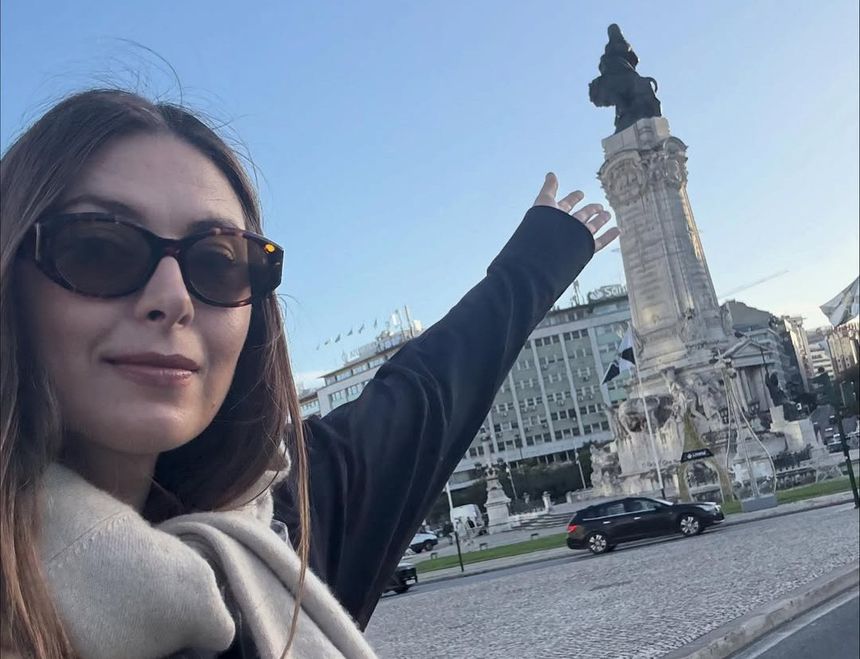Maria Sharapova junto à estátua do Marquês de Pombal - Foto: Maria Sharapova/Instagram