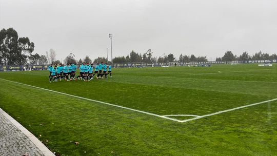 FC Porto: treino matinal sem João Mário