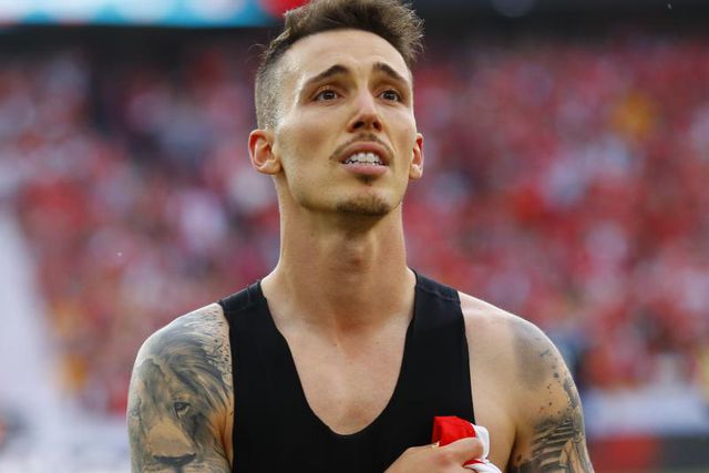 A maldição do lateral-esquerdo no Benfica