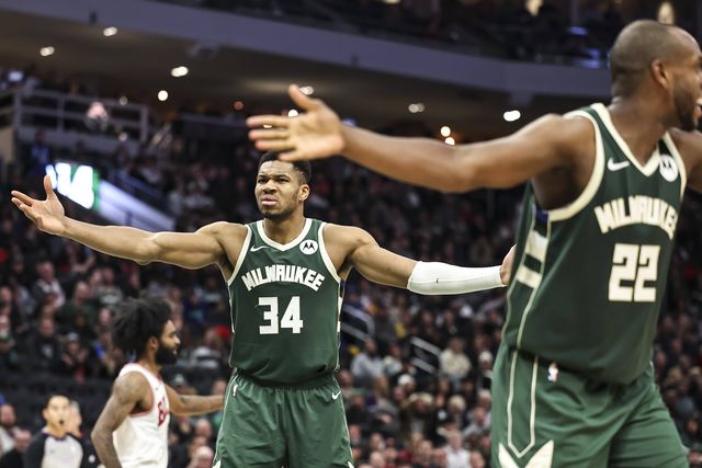 NBA: Bucks vence em prolongamento; Wembanyama soma 17.ª derrota seguida