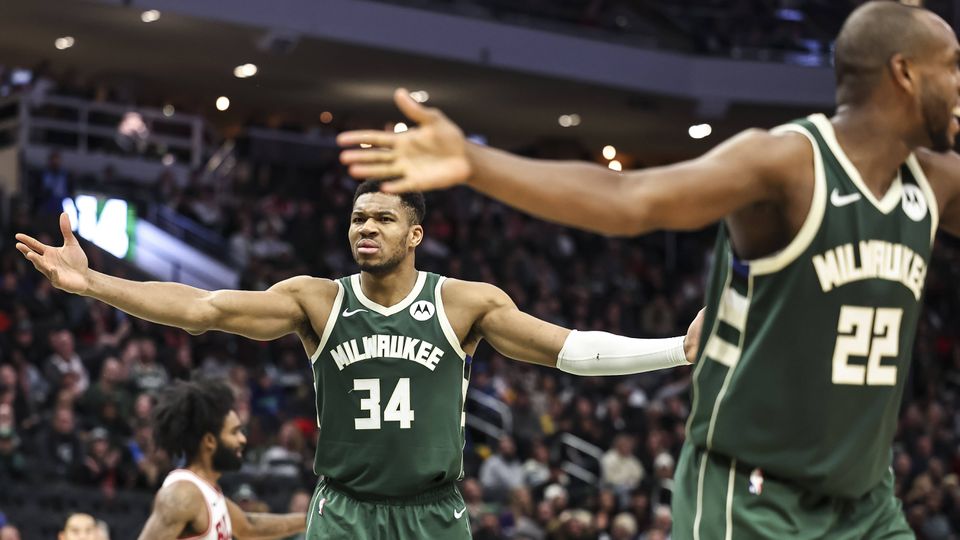 NBA: Bucks vence em prolongamento; Wembanyama soma 17.ª derrota seguida