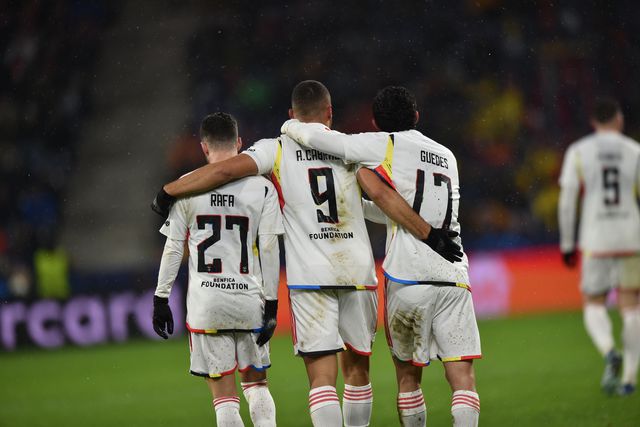 Di María, caça fantasmas e a descoberta de Cabral: a crónica do Salzburgo-Benfica