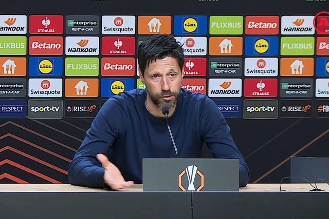 «O golo foi anulado porquê?» Vítor Bruno pede mérito para a sua equipa