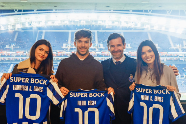 Gasly, Kika e Maria Cerqueira Gomes no FC Porto-Midtjylland (vídeo)