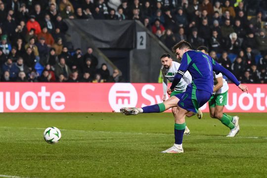 Liga Conferência: Rui Vitória vence com golo de ex-Benfica