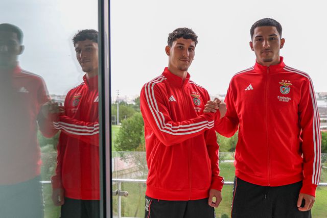 José Neto e Tiago Freitas, lateral e médio do Benfica - Foto SL Benfica