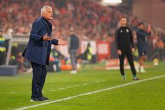 José Mourinho, treinador do Benfica