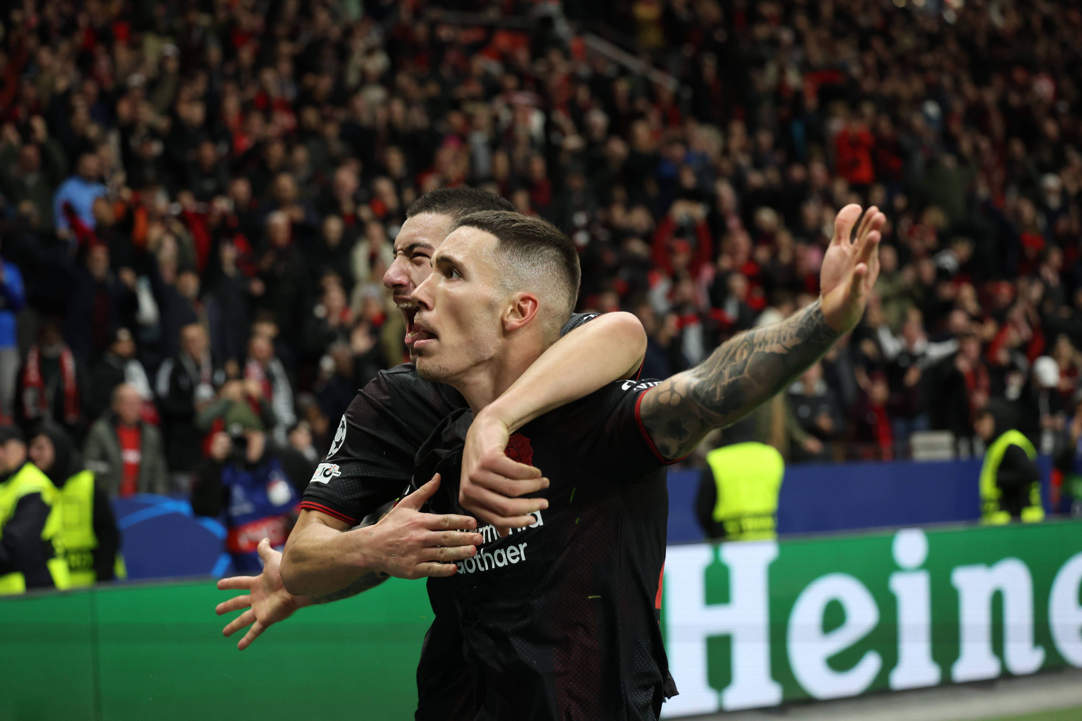 3 - Grimaldo (Leverkusen): 9 golos