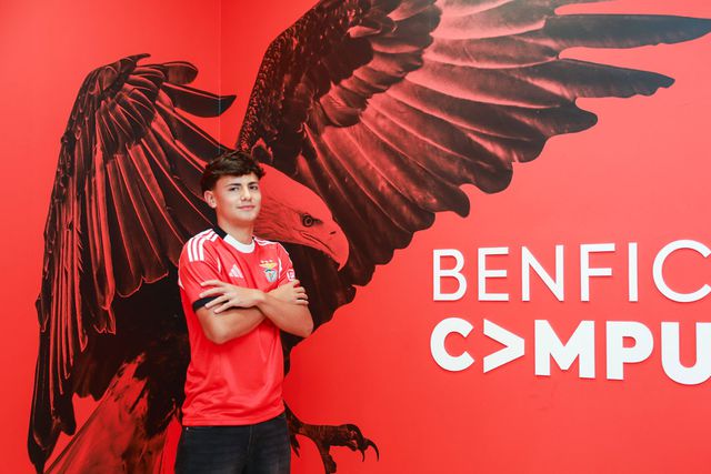 Jesus Aquilo — Foto SL Benfica