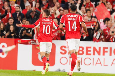 Sudakov marcou pelo Benfica ao Casa Pia na Luz, Pavlidis assistiu
