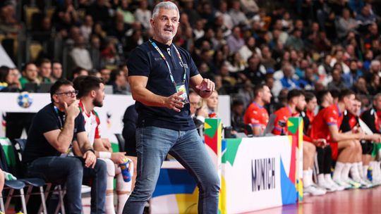 «Decidimos jogar andebol a sério e foi fantástico»