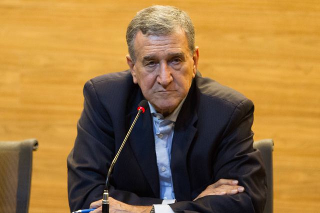 Antigo selecionador do Brasil reage positivamente a tratamento a um cancro