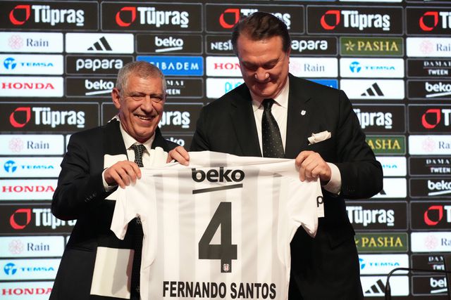 Fernando Santos: «Se tiverem de criticar, que seja a mim»