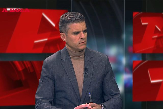 «É uma forma de Conceição dizer: 'quem manda aqui sou eu'»