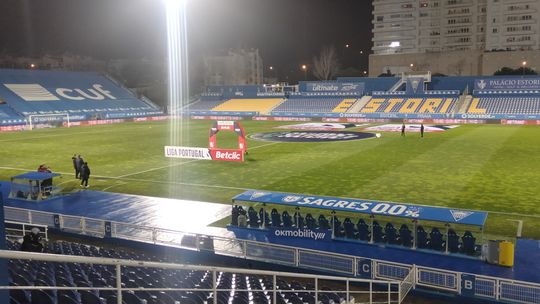 Estoril-Famalicão: canarinhos procuram tranquilidade... dos minhotos