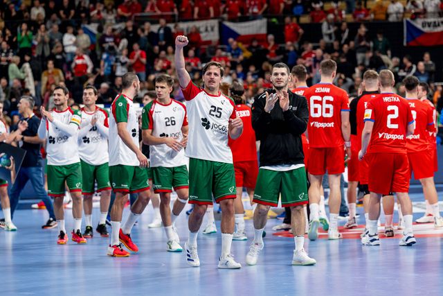 Portugal vence Rep. Checa e garante vaga na segunda fase