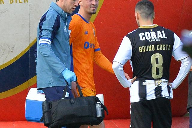 Martim Fernandes tem lesão muscular na coxa direita e falha o Gil Vicente (FOTO: GRAFISLAB)