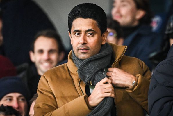 Nasser Al Khelaifi, presidente do PSG, num estádio