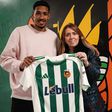 Diogo Bezerra, ao lado da presidente Alexandrina Cruz, assina até 2030 pelo conjunto de Vila do Conde - Foto: Rio Ave