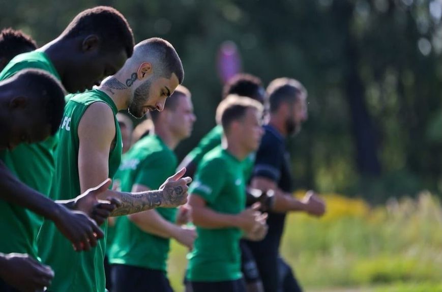 Ndoye e Jorginho na passagem pelo Valmiera - Foto: DR