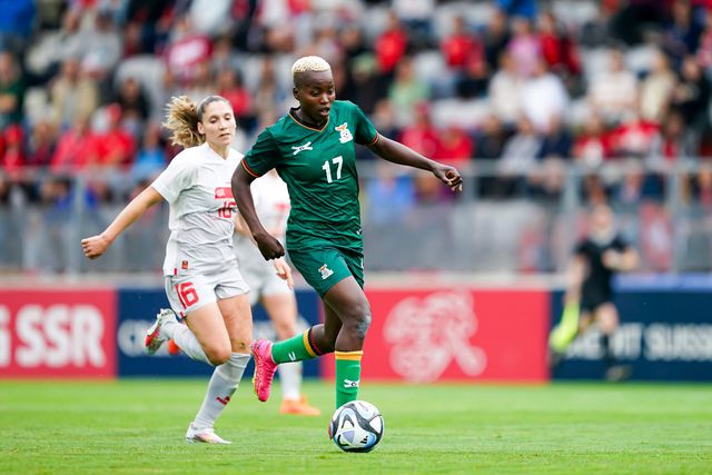 Internacional zambiana deixa Madrid CFF e torna-se na jogadora mais cara da história