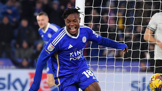 VÍDEO: Fatawu volta a marcar pelo Leicester