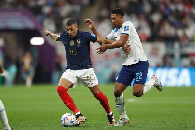 Zidane comenta situação de Mbappé e elogia Bellingham: «Jogador inacreditável»