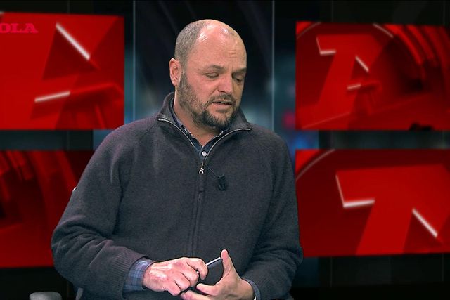 «A corrida do título é a dois»