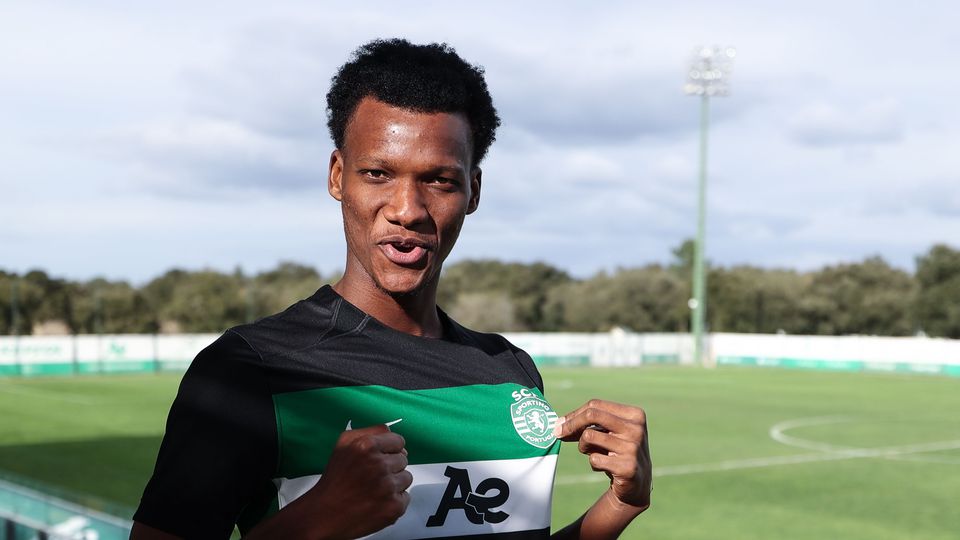 Mercado Sporting: Yvan Sebai oficializado