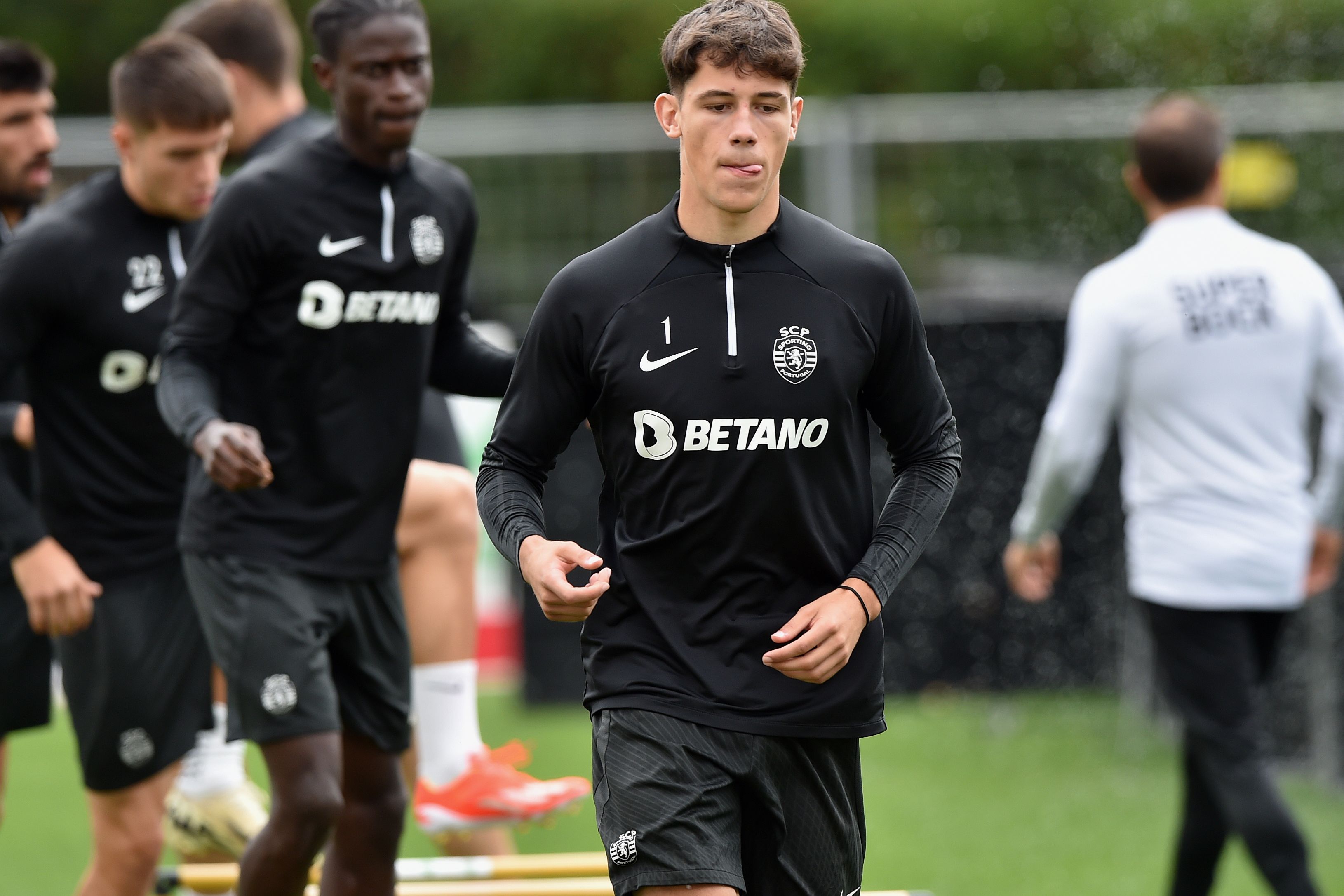 Rafael Nel pode ter uma oportunidade para se mostrar diante do Famalicão - Foto: SPORTING CP