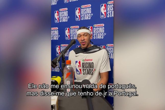 Joga na segunda equipa dos Celtics e, para ele, Neemias Queta já é uma inspiração