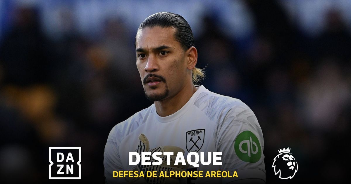 Pé de Aréola valeu-lhe o prémio de melhor defesa do mês na Premier League