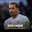 Pé de Aréola valeu-lhe o prémio de melhor defesa do mês na Premier League