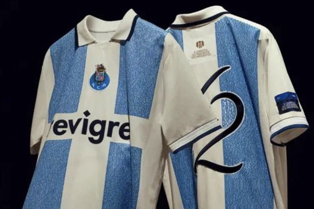 A camisola de homenagem a Pinto da Costa - Foto: FC Porto