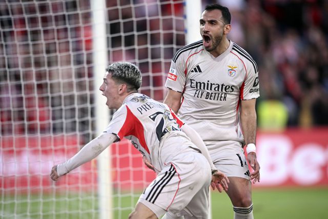 O segundo golo do Benfica ao Santa Clara
