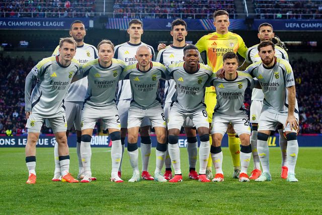 Benfica foi eliminado pelo Barcelona na Champions 2024/25 (foto: IMAGO)