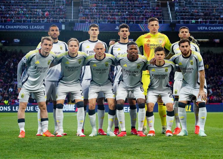 Benfica foi eliminado pelo Barcelona na Champions 2024/25 (foto: IMAGO)