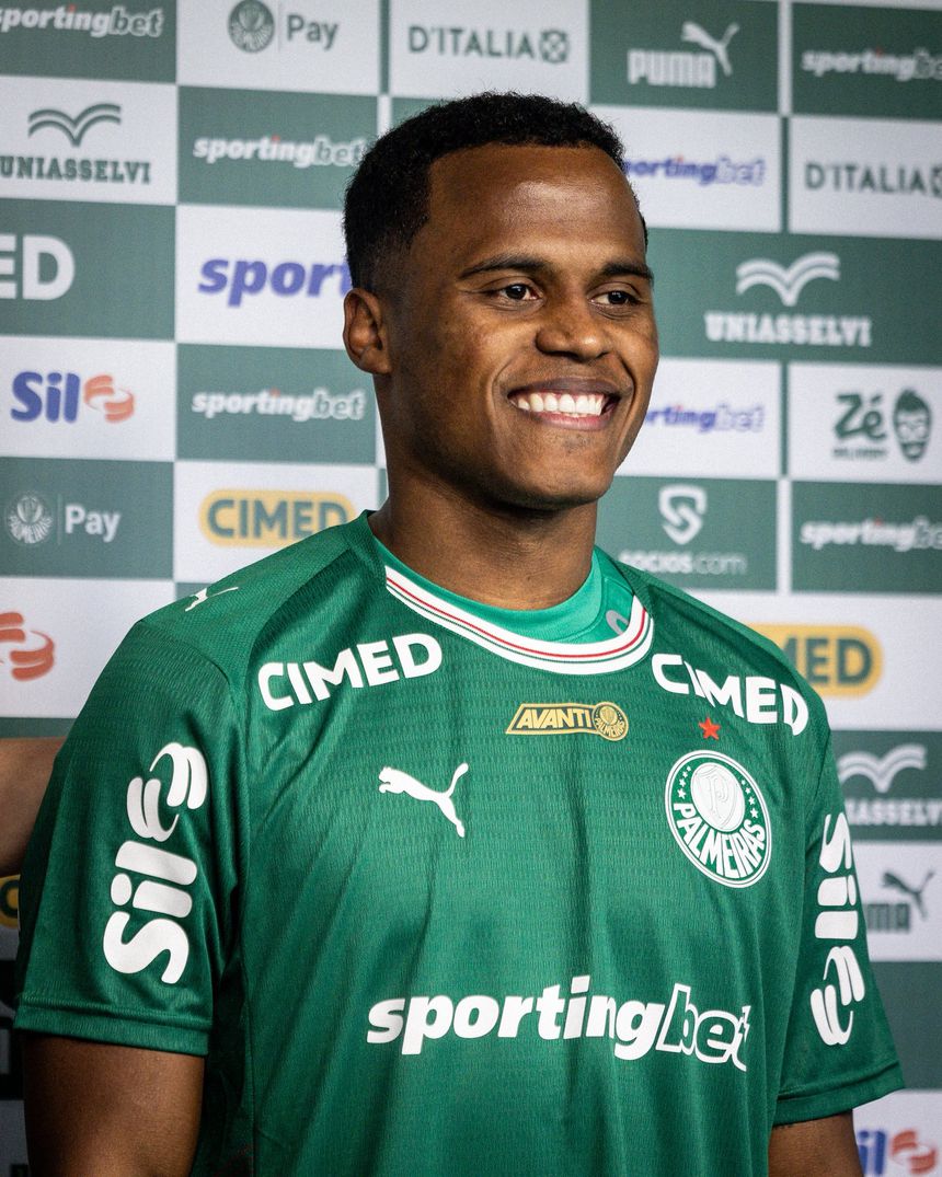 Jhon Arías foi oficializado como reforço do Palmeiras - Foto: SE Palmeiras