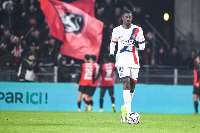 Dembélé não escondeu frustração depois da derrota do PSG