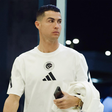 Cristiano Ronaldo em viagem (Foto: Al Nassr/X)