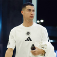 Cristiano Ronaldo em viagem (Foto: Al Nassr/X)