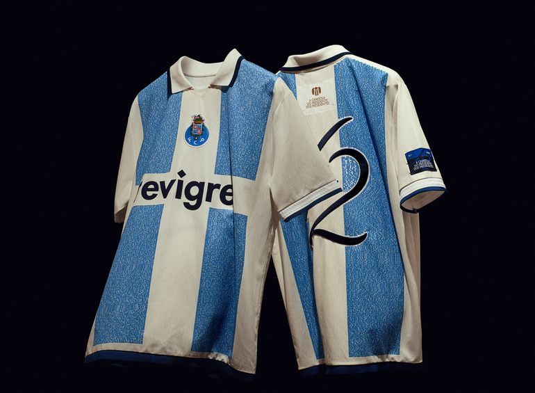 Camisola de homenagem a Pinto da Costa será lançada esta sexta-feira pelo FC Porto - Foto: D. R.