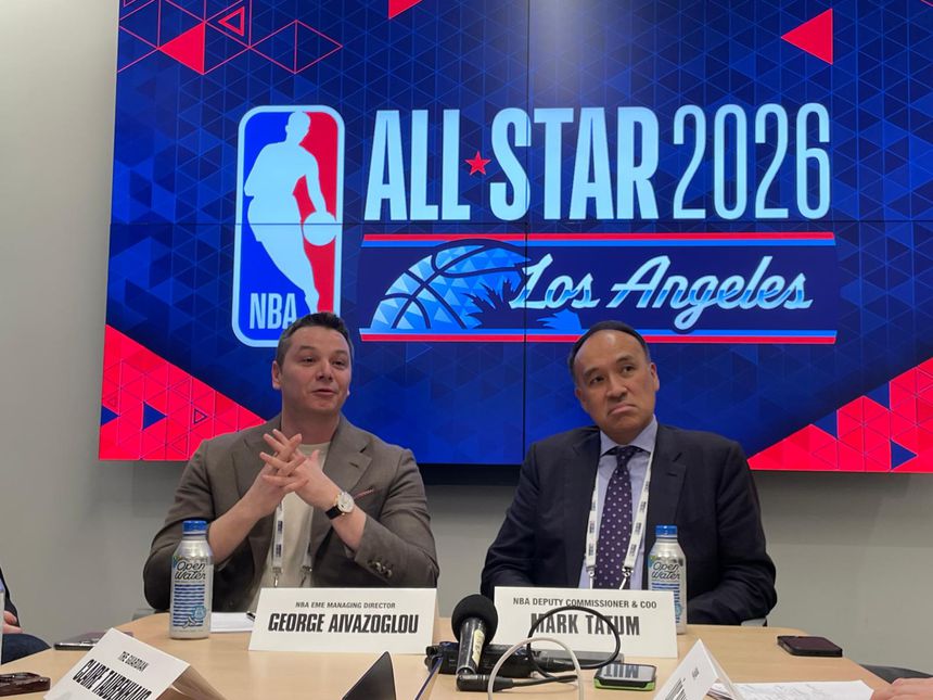 George Aivazoglou e Mark Tatum à conversa com a imprensa europeia em Los Angeles         Fotografia A BOLA