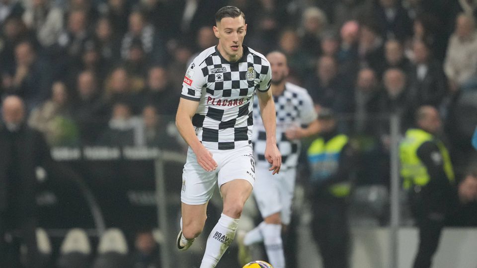 Boavista: Bozeník confirmado na seleção da Eslováquia