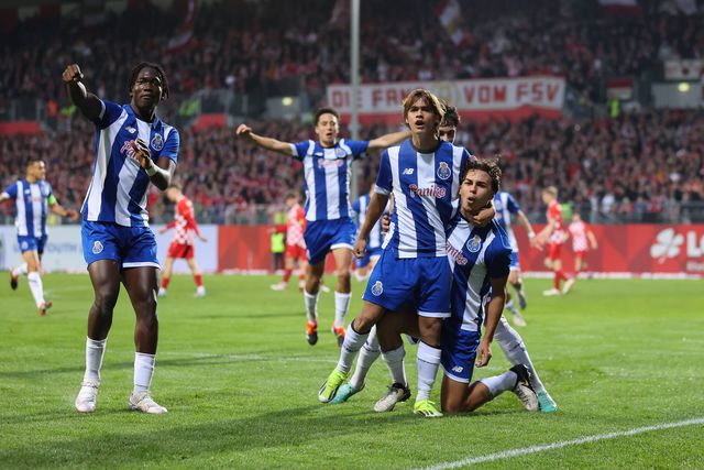 FC Porto goleia Mainz e avança para as meias-finais da Youth League