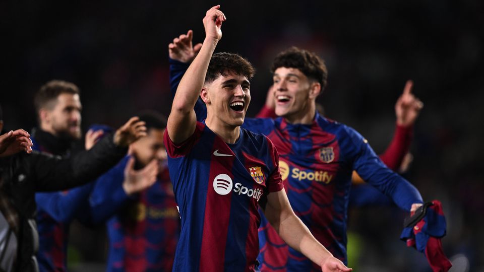Jovem de 17 anos do Barcelona vai ser convocado para a seleção espanhola