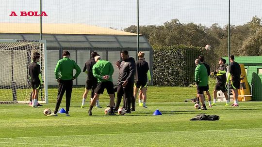 Só um ausente no treino do Sporting antes da viagem para Itália